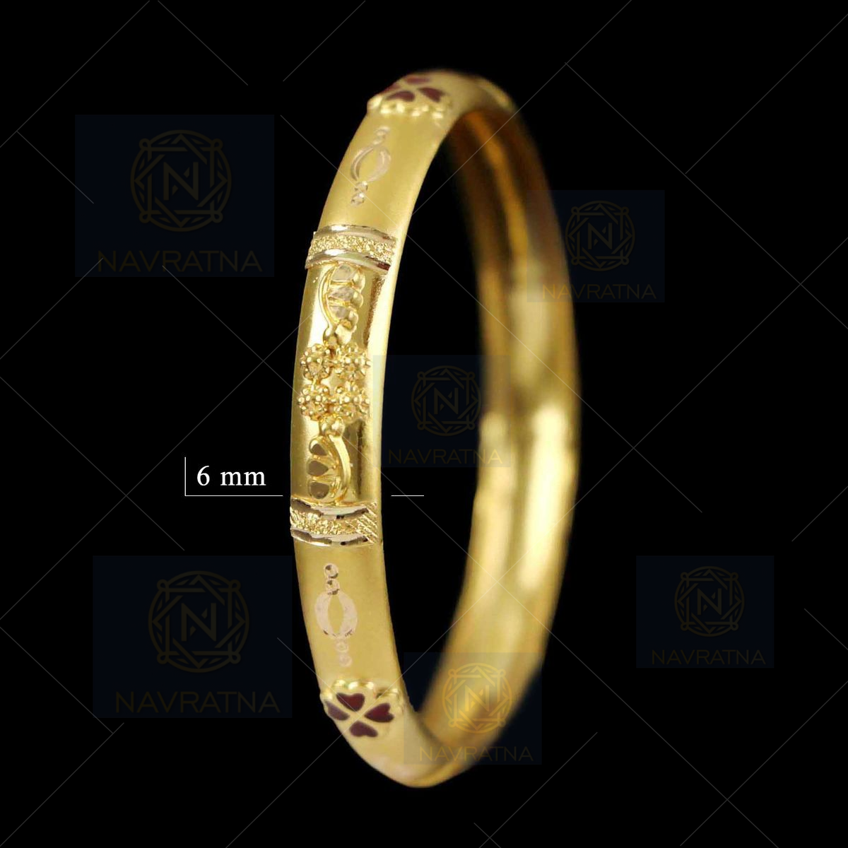 Buy quality 22 carat gold couple rings RH-CR237 in Ahmedabad