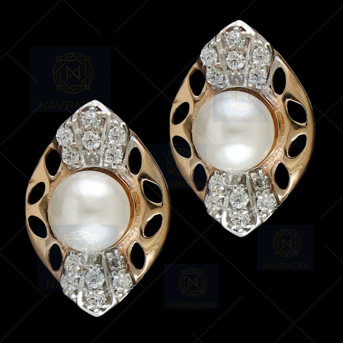 Buy Birth Stone Finger Ring (Pearl) in India | Chungath Jewellery Online-  Rs. 18,820.00